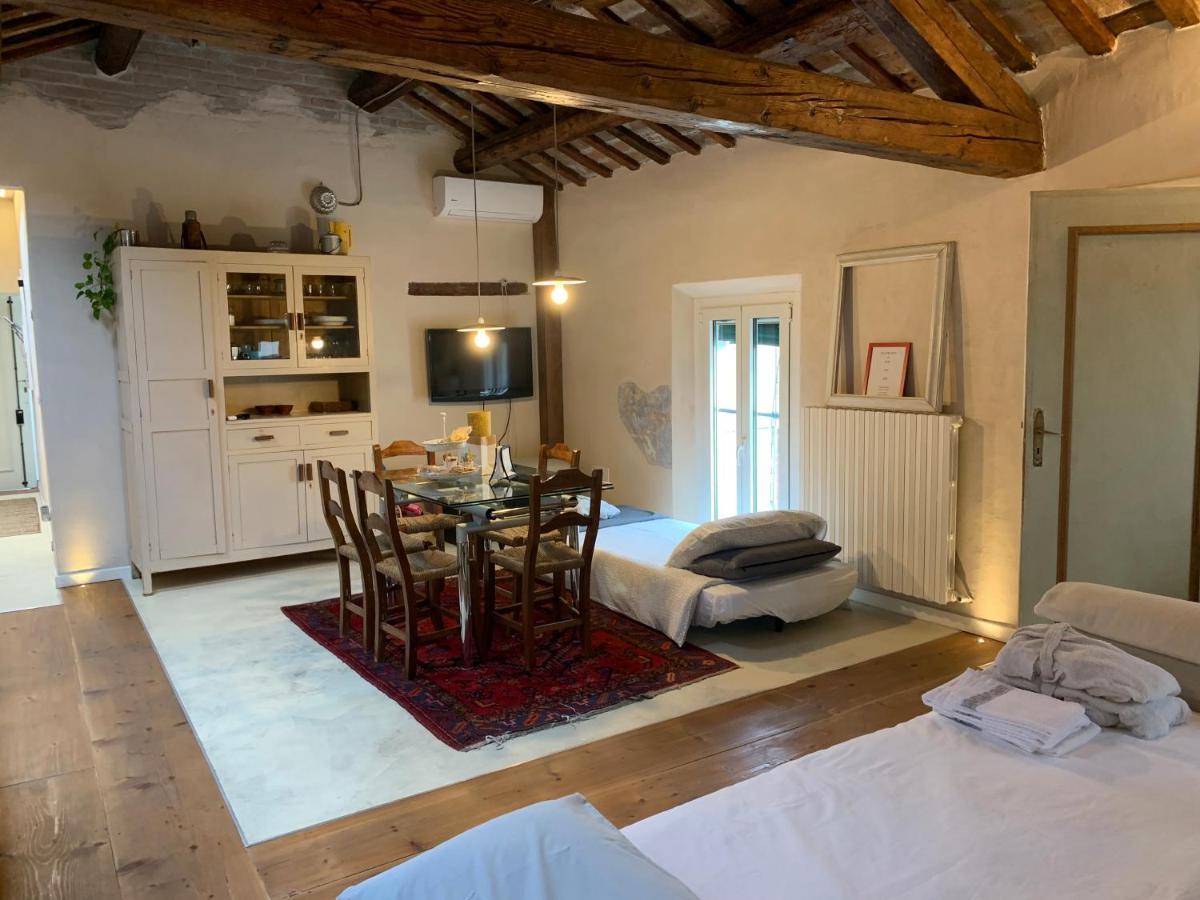 Incastrum - La Soffitta In Centro Ferrara Eksteriør bilde